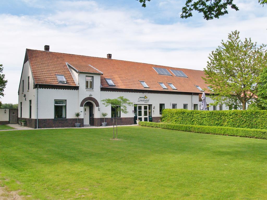 Hotel Lemmenhof Ell Exterior foto